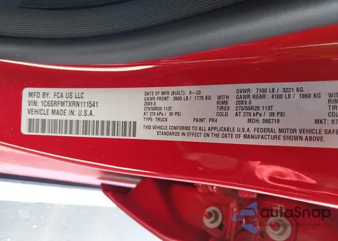 2024 Ram 1500 Big Horn 4X4 6'4 Box z USA, uszkodzony, nr VIN 1C6SRFMTXRN111541